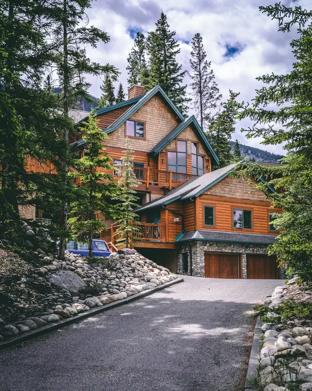 Woodgate.Homes Premium Domain